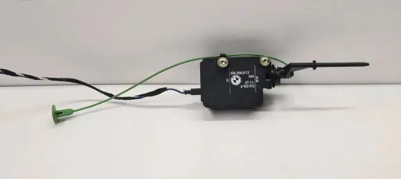 BMW 7 E65 E66 Central locking motor 6923972 406204312 6711