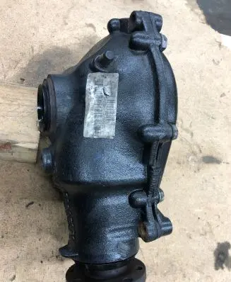 BMW X3 E83 Front differential E2005379