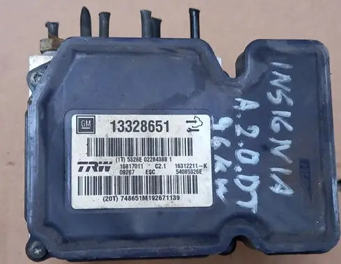 Opel Insignia A ABS Pump 13328651