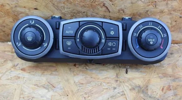 BMW Z4 E85 E86 Climate control unit 6947731