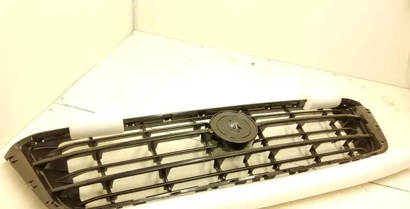 Fiat Ducato Front bumper upper radiator grill 18072151