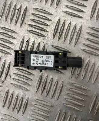 Chrysler Voyager Airbag deployment crash/impact sensor 04727069AD 151004 3358301249