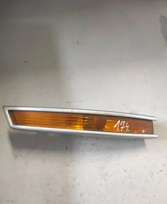 Volkswagen PASSAT B6 Front indicator light 3C0953042J