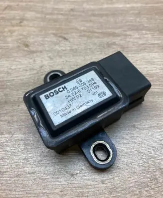 BMW 5 E39 ESP acceleration yaw rate sensor 6753694 0265005248