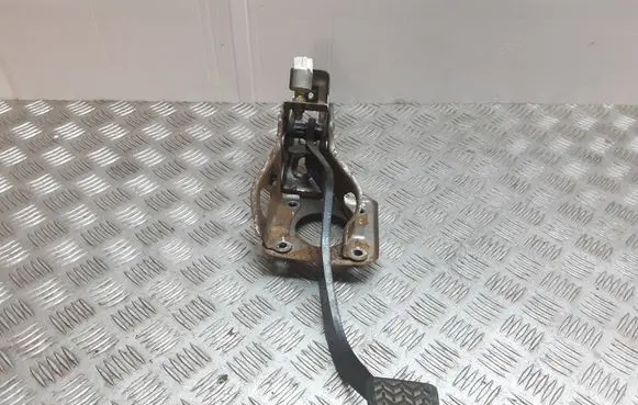 Toyota Corolla E120 E130 Brake pedal