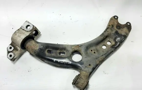 Volkswagen Tiguan Front lower control arm/wishbone 