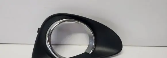 Toyota Yaris Front fog light trim/grill 520400D030
