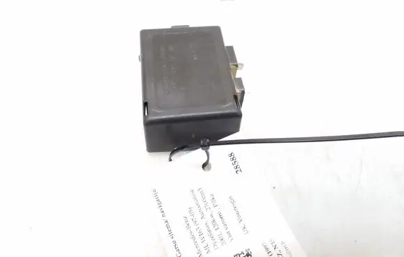 Mercedes-Benz ML W163 Aerial antenna amplifier 1638200289