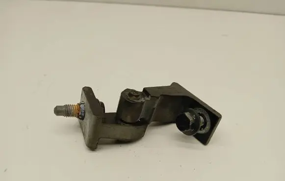 Audi A4 S4 B8 8K Front door upper hinge 8K0831401E