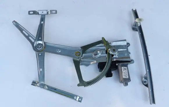 Opel Astra H Front door electric window regulator 94705320