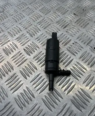 BMW X5 E70 Headlight washer pump 8377430 1326400