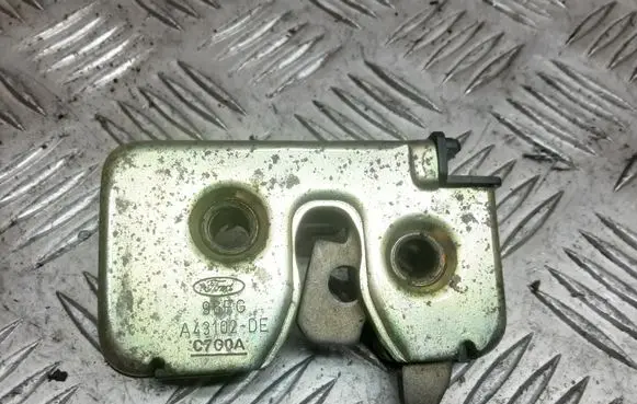 Ford Fiesta Tailgate/trunk/boot lock/catch/latch A43102