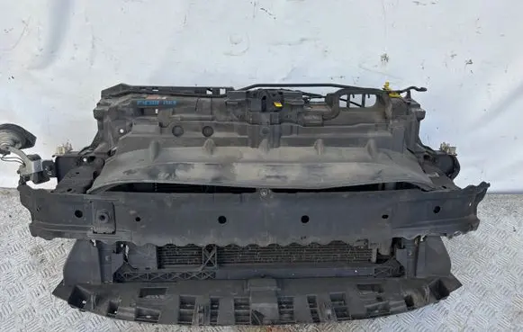 Ford Fiesta Front piece kit 