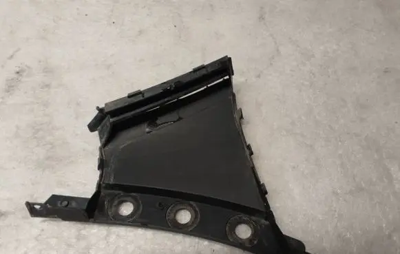 Skoda Scala Radiator trim 657121764A 657121764B