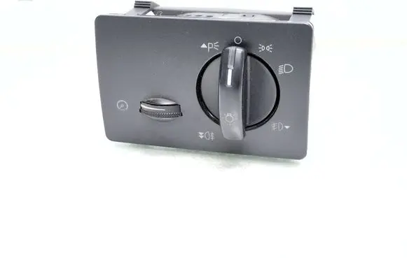 Ford Focus Light switch 4M5T13A024HA