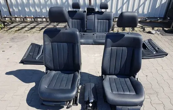 Mercedes-Benz E W212 Seat set