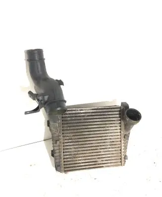 Audi Q7 4L Intercooler radiator 7L6145803C