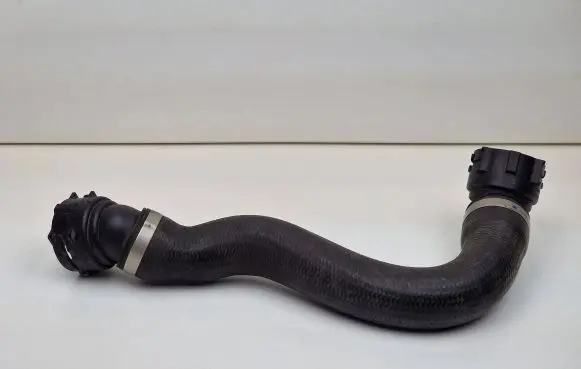 BMW X3 F25 Engine coolant pipe/hose 7620603 7789742