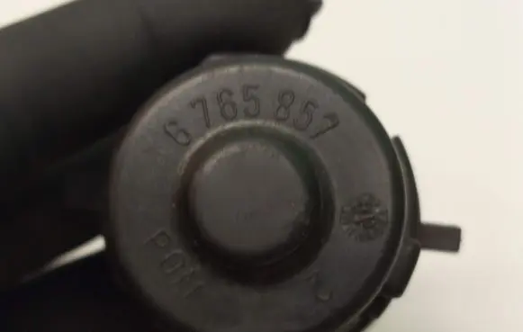 BMW 5 E60 E61 Ignition lock contact 6765857