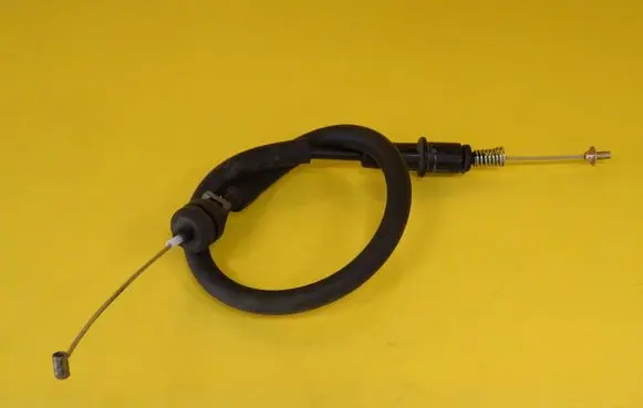Opel Vectra B Throttle cable 90500196 90500196AJ