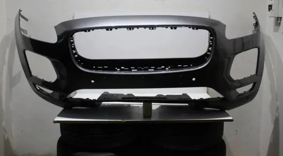 Jaguar E-Pace Front bumper GG6LC J9C317F0034A7A