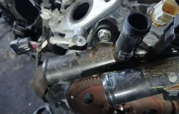 Mazda CX-30 Engine coolant pipe/hose 240807