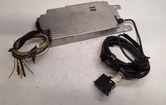 BMW 1 E82 E88 Phone control unit/module 9257161 84109257161 84109251748