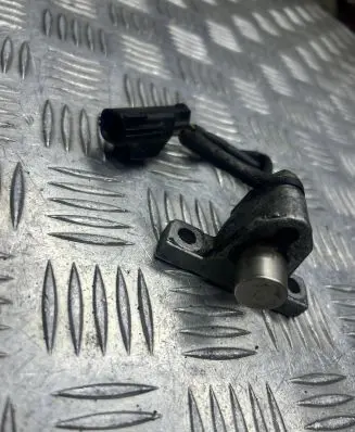 Volvo V70 Crankshaft position sensor 1275789