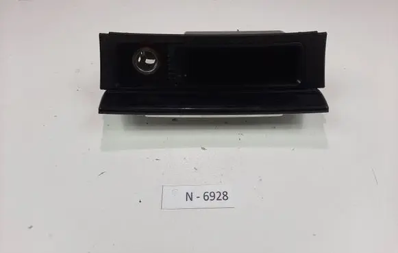 Ashtray (front)