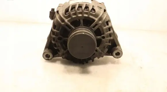 Opel Insignia A Generator/alternator 2614366A
