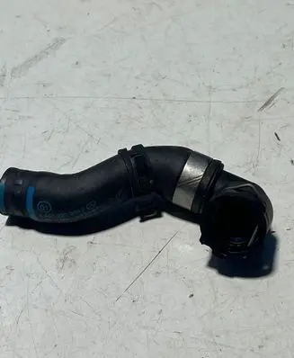 Mercedes-Benz B W246 W242 Engine coolant pipe/hose A6512000082