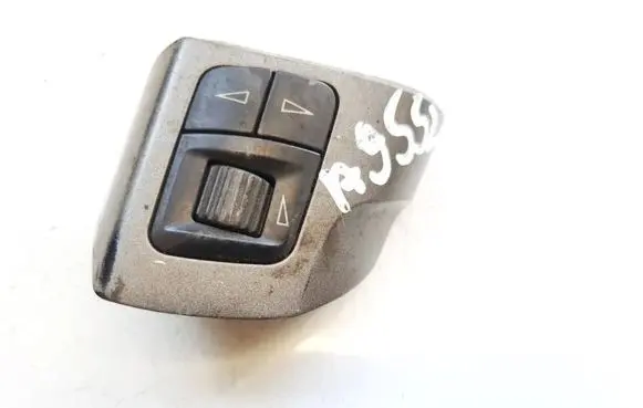 Opel Zafira B Steering wheel buttons/switches 440768813 305582185057