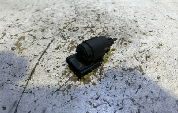 Volkswagen PASSAT B8 Brake pedal sensor switch 3B0945511C 06700 19322010