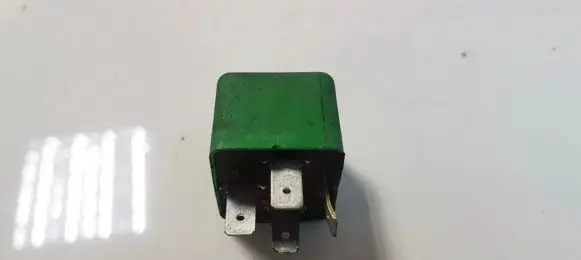 Opel Zafira A Other relay 03447012
