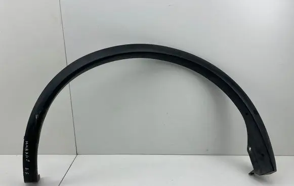 Nissan Murano Z52 Rear arch trim 768565AA0A