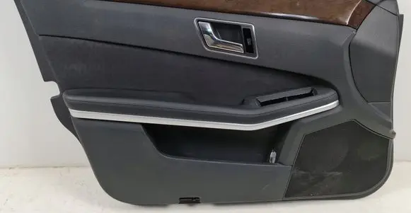 Mercedes-Benz E W212 Front door card panel trim 2127200970