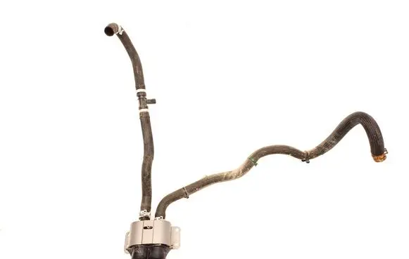 Tesla Model S Valve 1003117-00-H