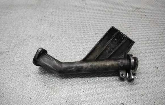 Mercedes-Benz Vaneo W414 EGR valve line/pipe/hose 6680980330