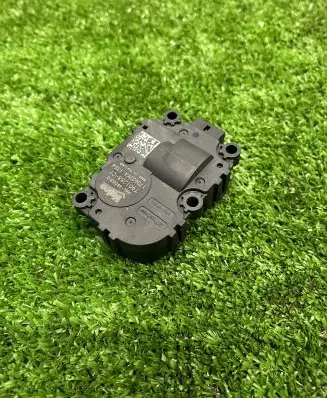 BMW M4 G82 G83 Air flap motor/actuator T901288C1 170622KA HAL48003D