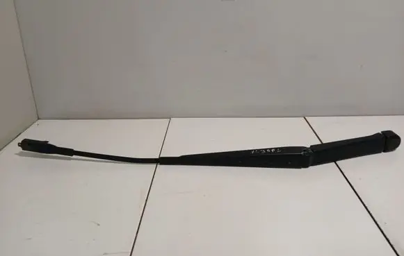 Volvo XC90 Windshield/front glass wiper blade 30655612