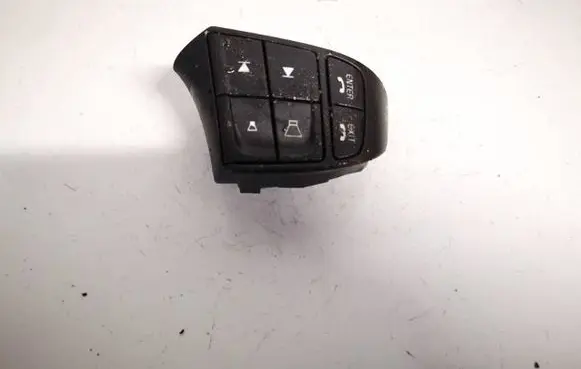 Volvo S80 Steering wheel buttons/switches 30739640