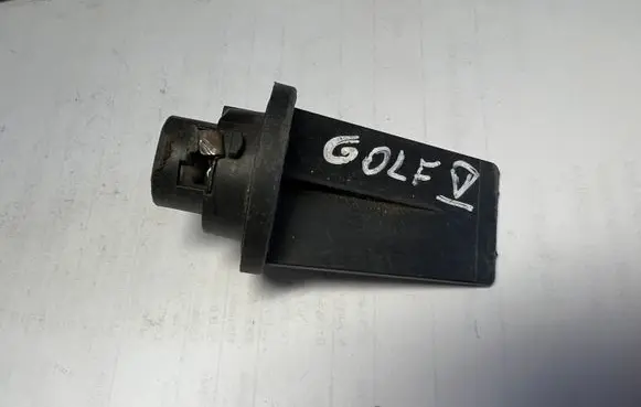 Volkswagen Golf V Headlight part 5M0953123A 15620100