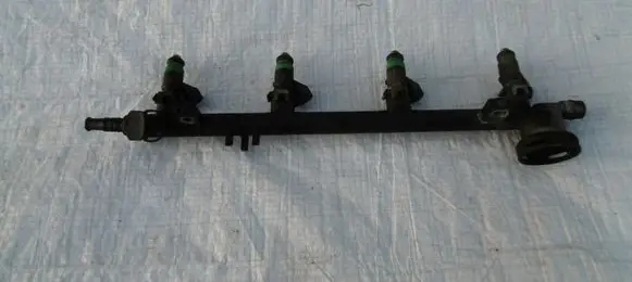Renault Espace - Grand espace IV Fuel main line pipe 7700107406