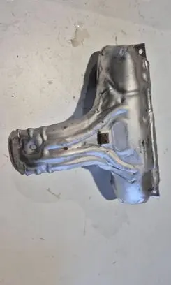 Volvo XC90 Exhaust heat shield 32223288