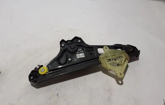 Renault Scenic E-Tech V Rear window lifting mechanism without motor 827201511R