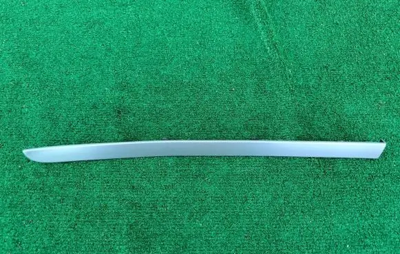 Volkswagen Touran I Dashboard glove box trim 1T1858415C