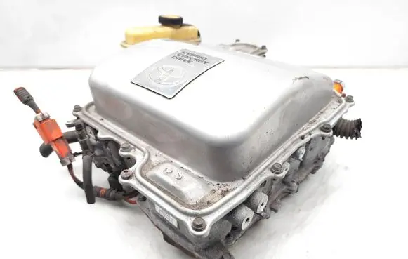 Toyota Prius (XW20) Voltage converter inverter G920047121
