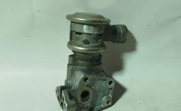 Volkswagen Jetta V EGR valve 06A131166E 4146547559