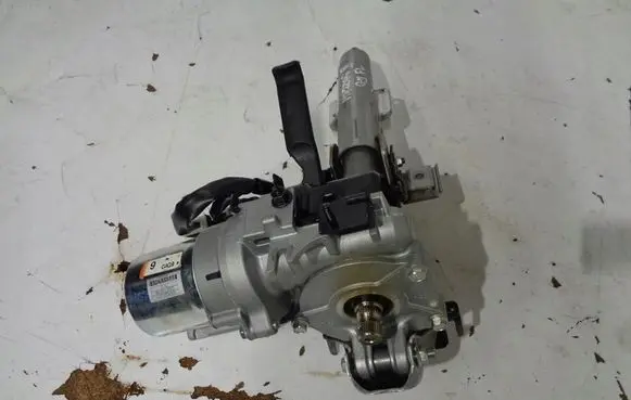 Mazda 6 Steering wheel axle set 