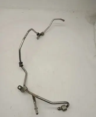 BMW X5M F85 Fuel line pipe 7599874
